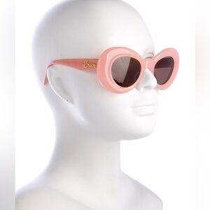 Loewe LW40112I 72E Light Pink Pink Sporty Sunglasses with Dark Lenses